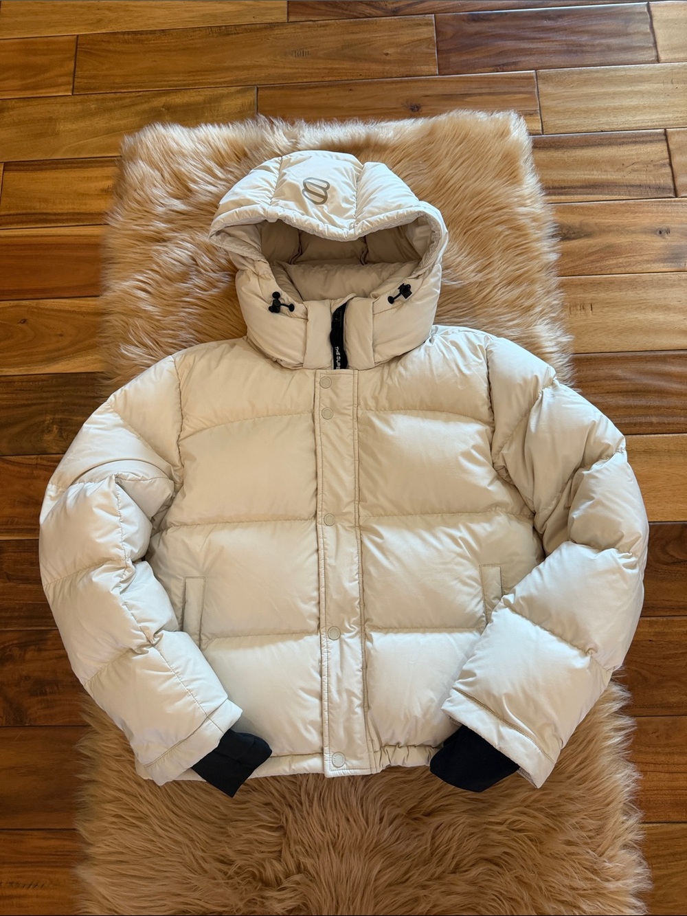 Aritzia The Super Puff Original Puffer Jacket - Cream Sz Small